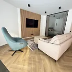 Lejlighed Modern With Terrace *