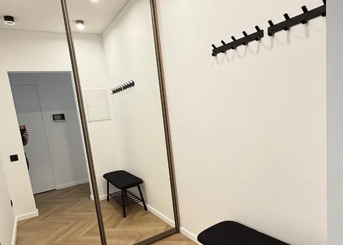 דירה Modern With Terrace פלאנגה